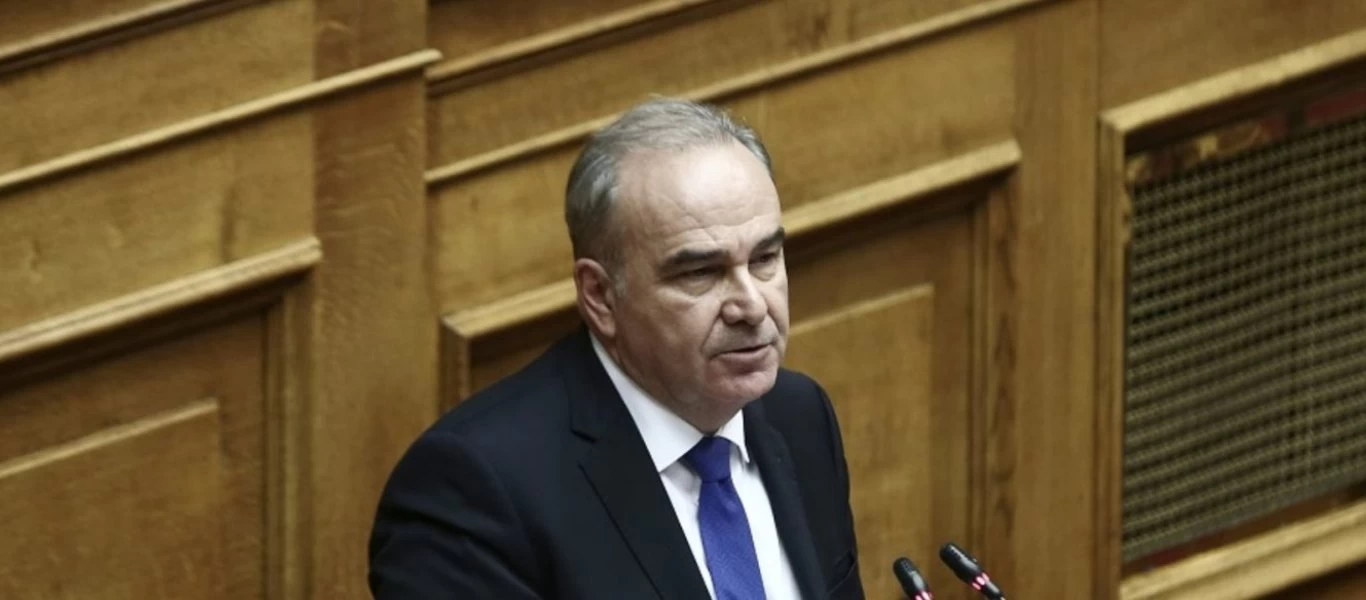 Ν.Παπαθανάσης: «Αδύνατον να υπάρχει ένας αστυνομικός για τον καθένα που συνωστίζεται - Ας αποκτήσουν ατομική ευθύνη»